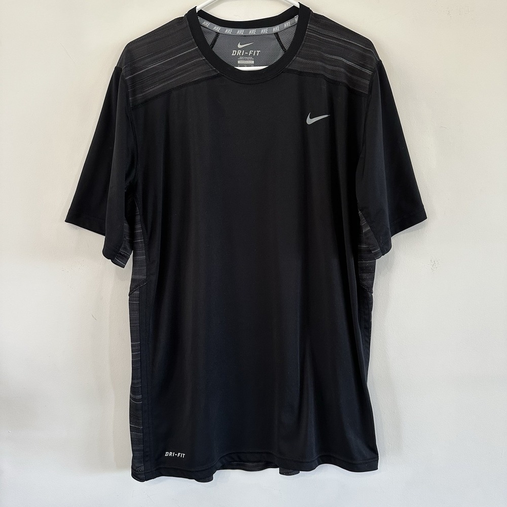Washington Nike Dri-Fit Short‎ Sleeve Shirt Men's Black XL Gray Athletic Workout